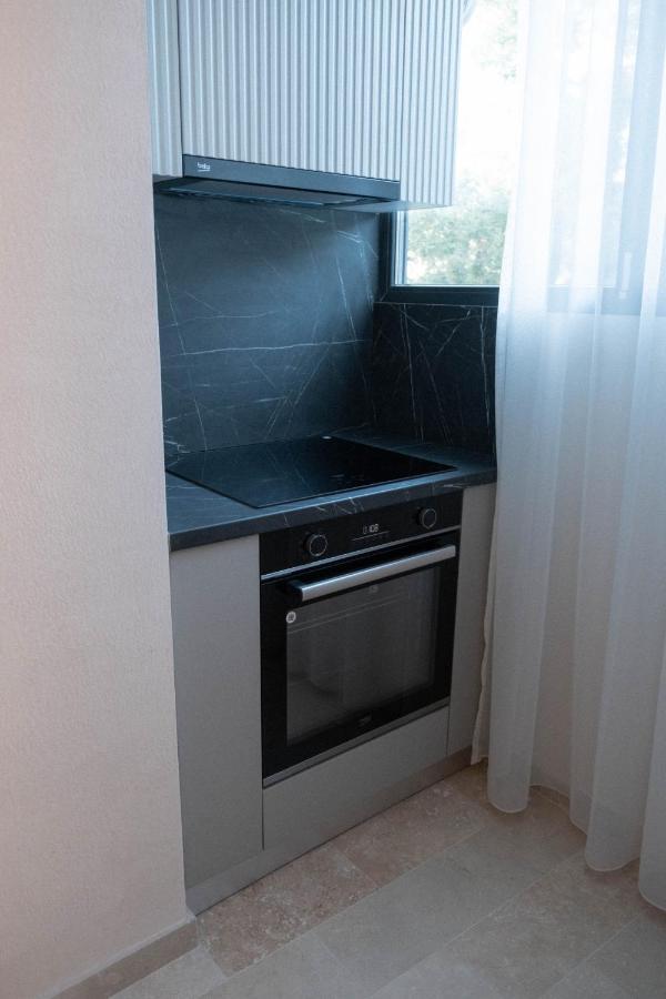 Cosy 2 Rooms Apartment In The Center Of The City Bukarest Eksteriør billede