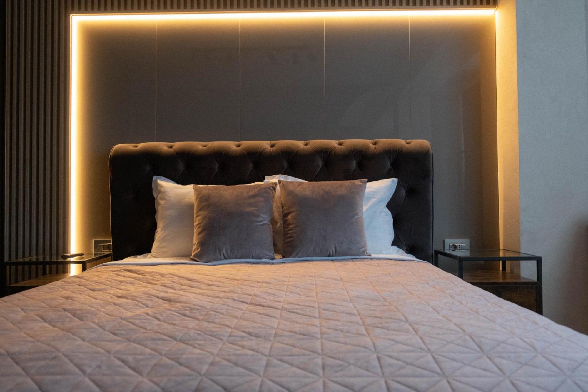 Cosy 2 Rooms Apartment In The Center Of The City Bukarest Eksteriør billede
