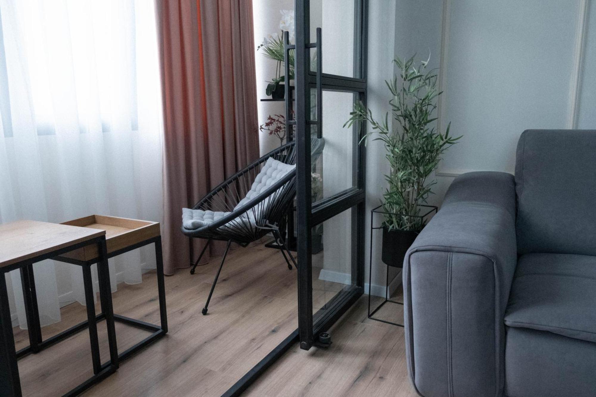Cosy 2 Rooms Apartment In The Center Of The City Bukarest Eksteriør billede