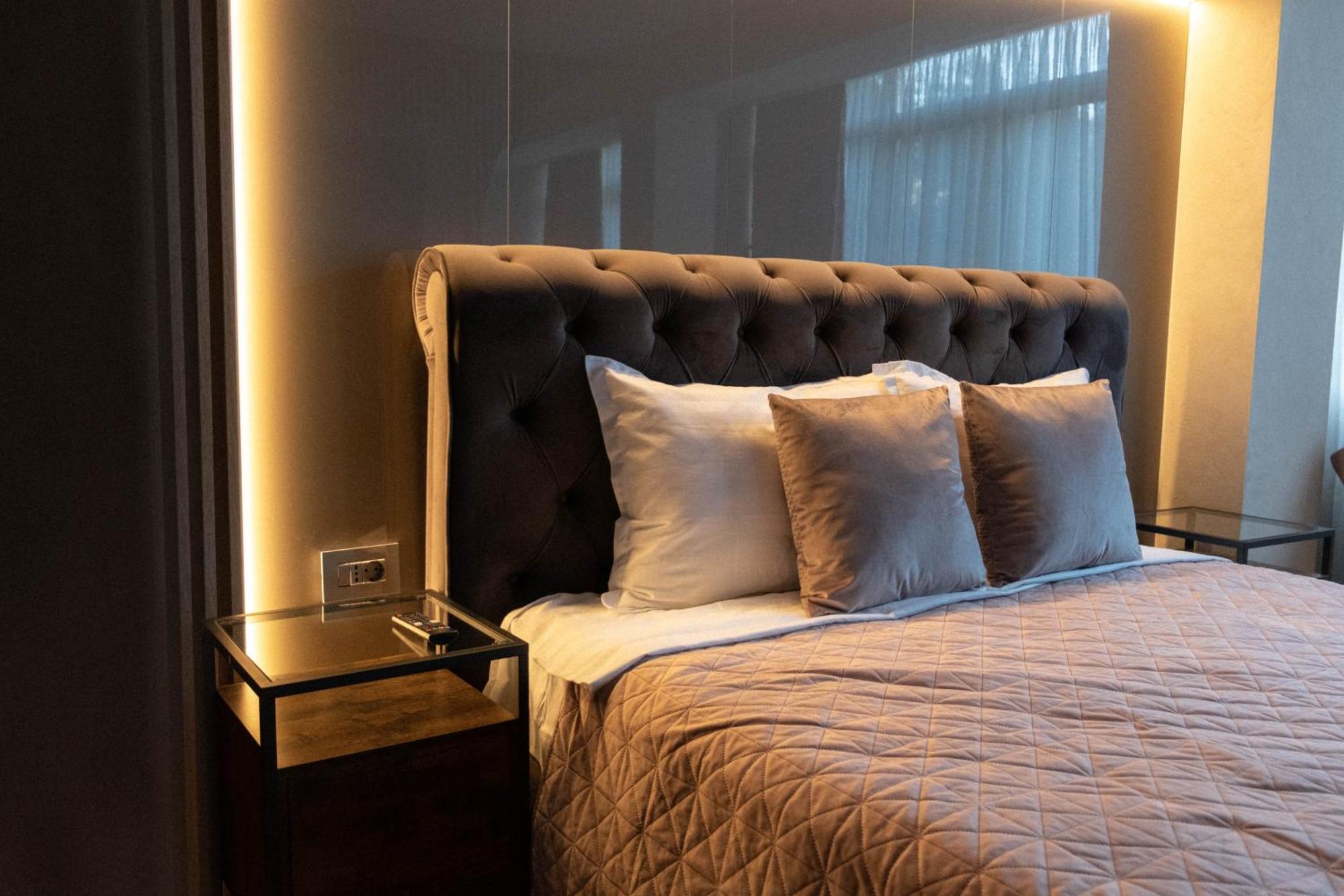 Cosy 2 Rooms Apartment In The Center Of The City Bukarest Eksteriør billede