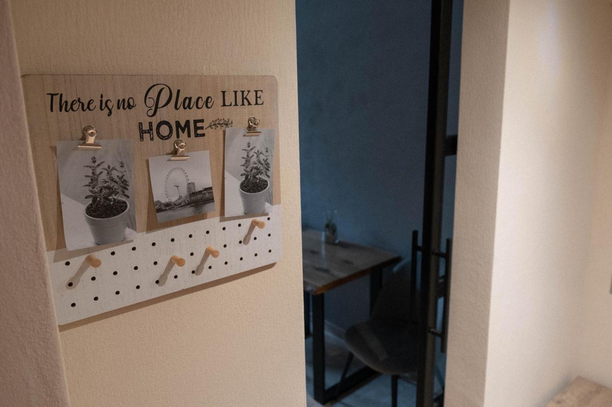 Cosy 2 Rooms Apartment In The Center Of The City Bukarest Eksteriør billede
