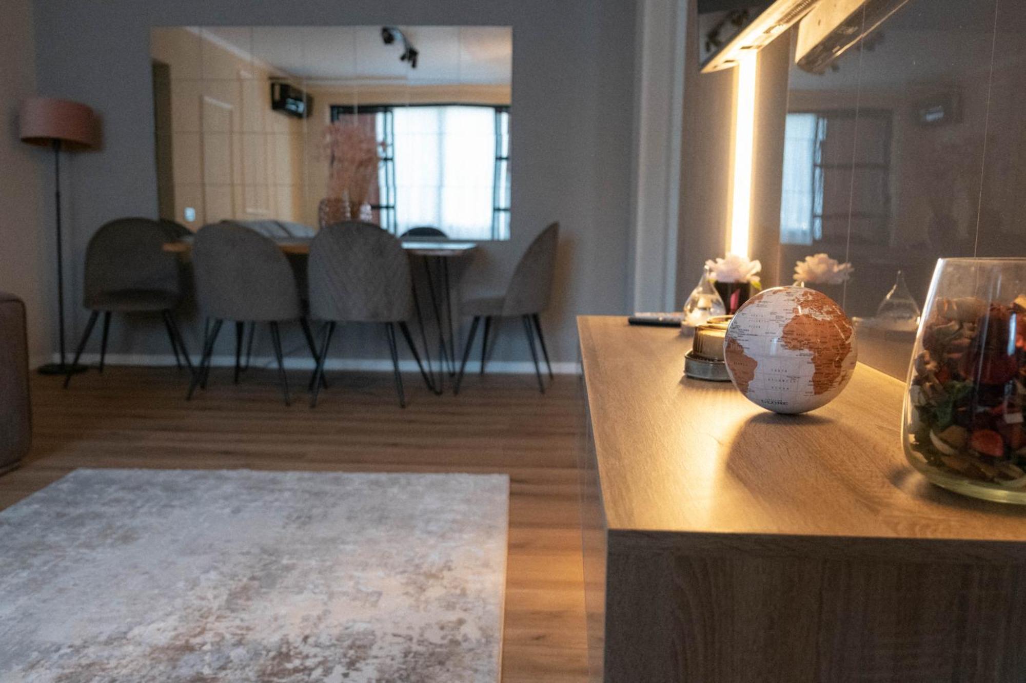 Cosy 2 Rooms Apartment In The Center Of The City Bukarest Eksteriør billede