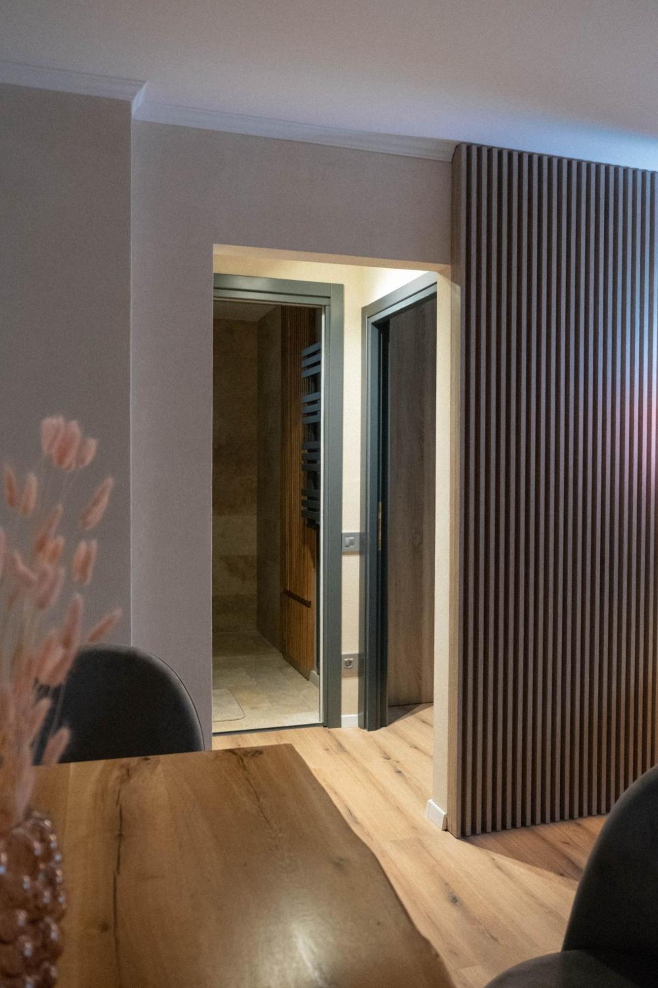 Cosy 2 Rooms Apartment In The Center Of The City Bukarest Eksteriør billede