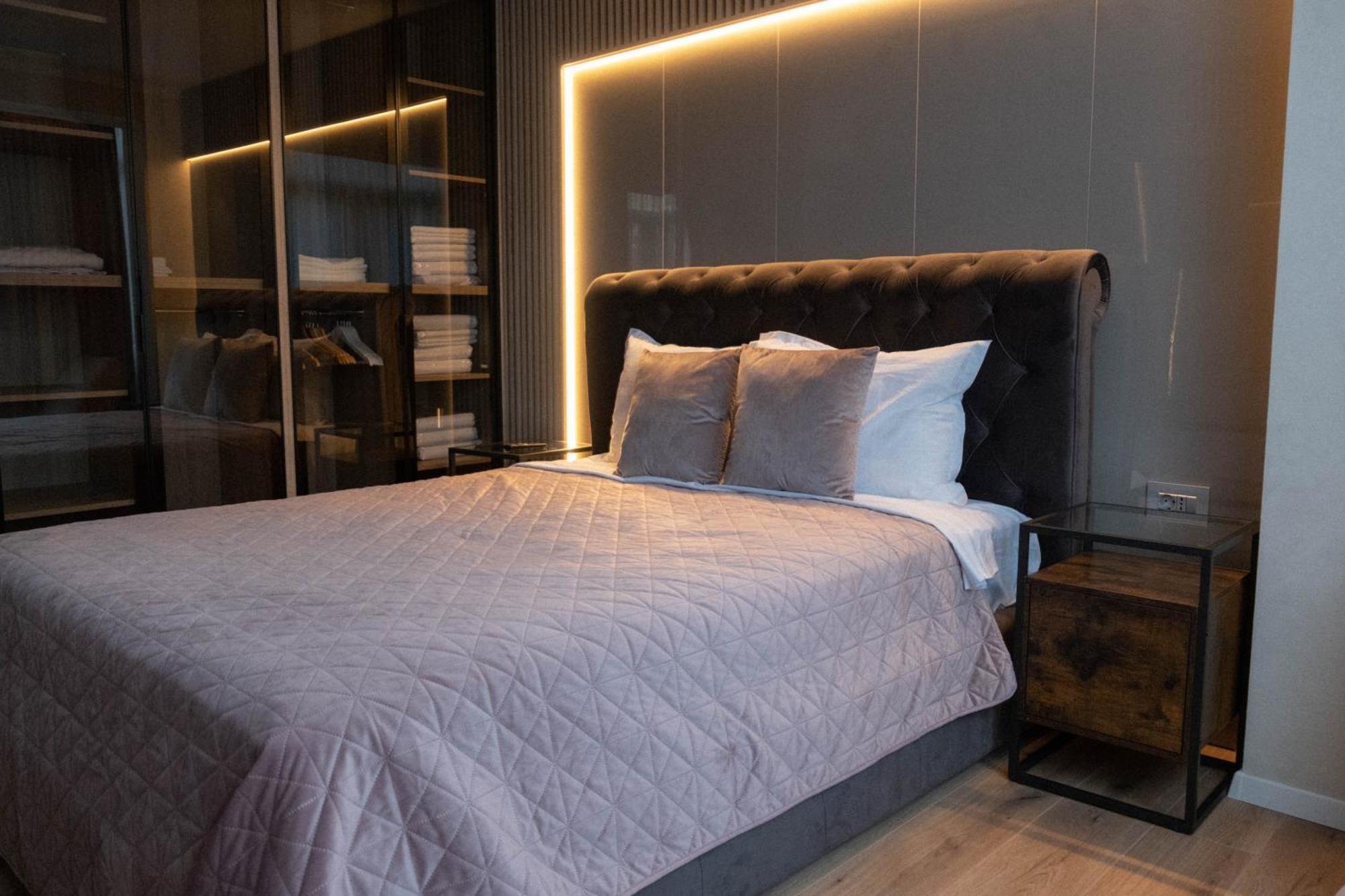 Cosy 2 Rooms Apartment In The Center Of The City Bukarest Eksteriør billede